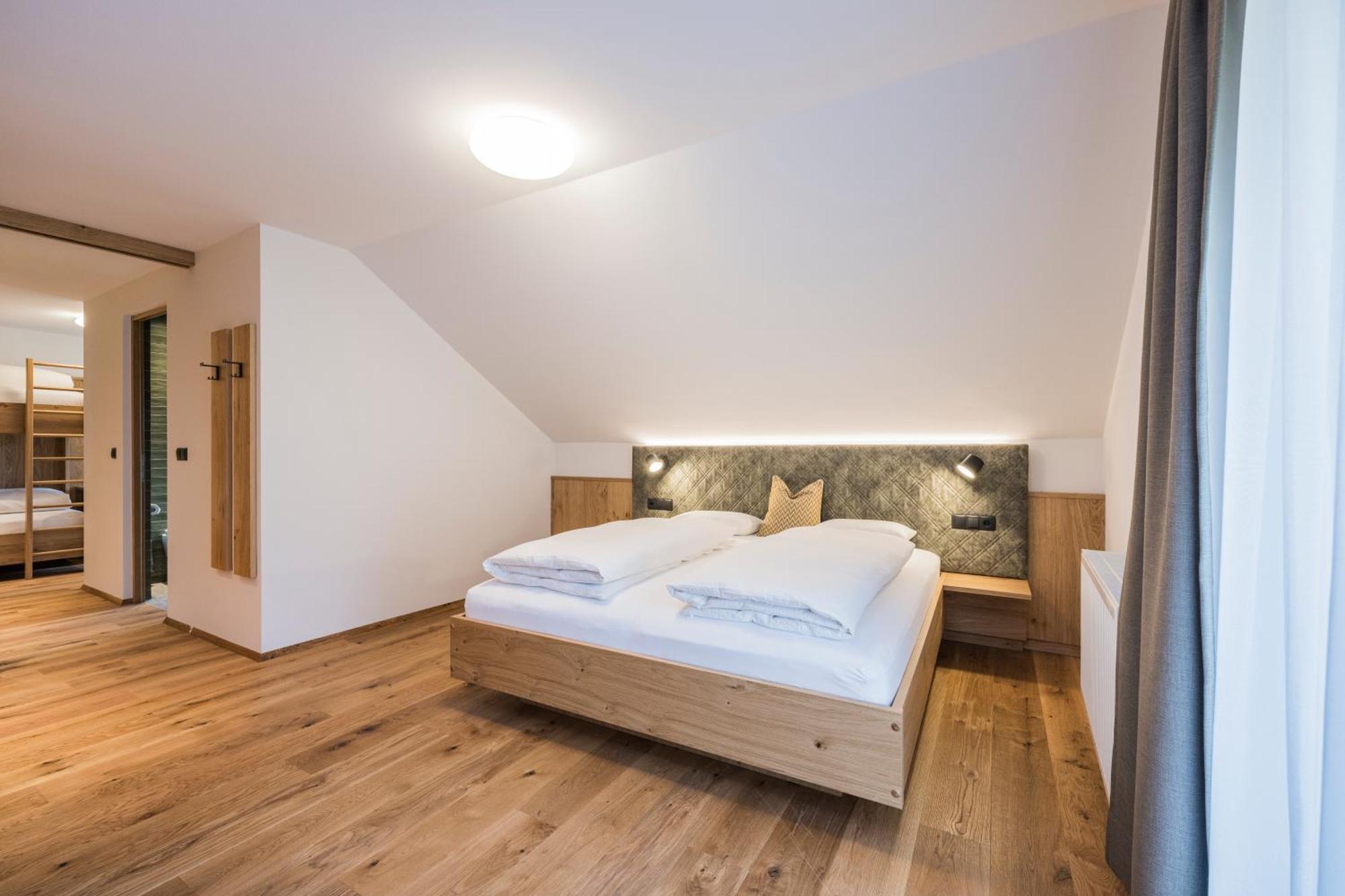 Gasthof Albergo Dolomiten Braies  Εξωτερικό φωτογραφία