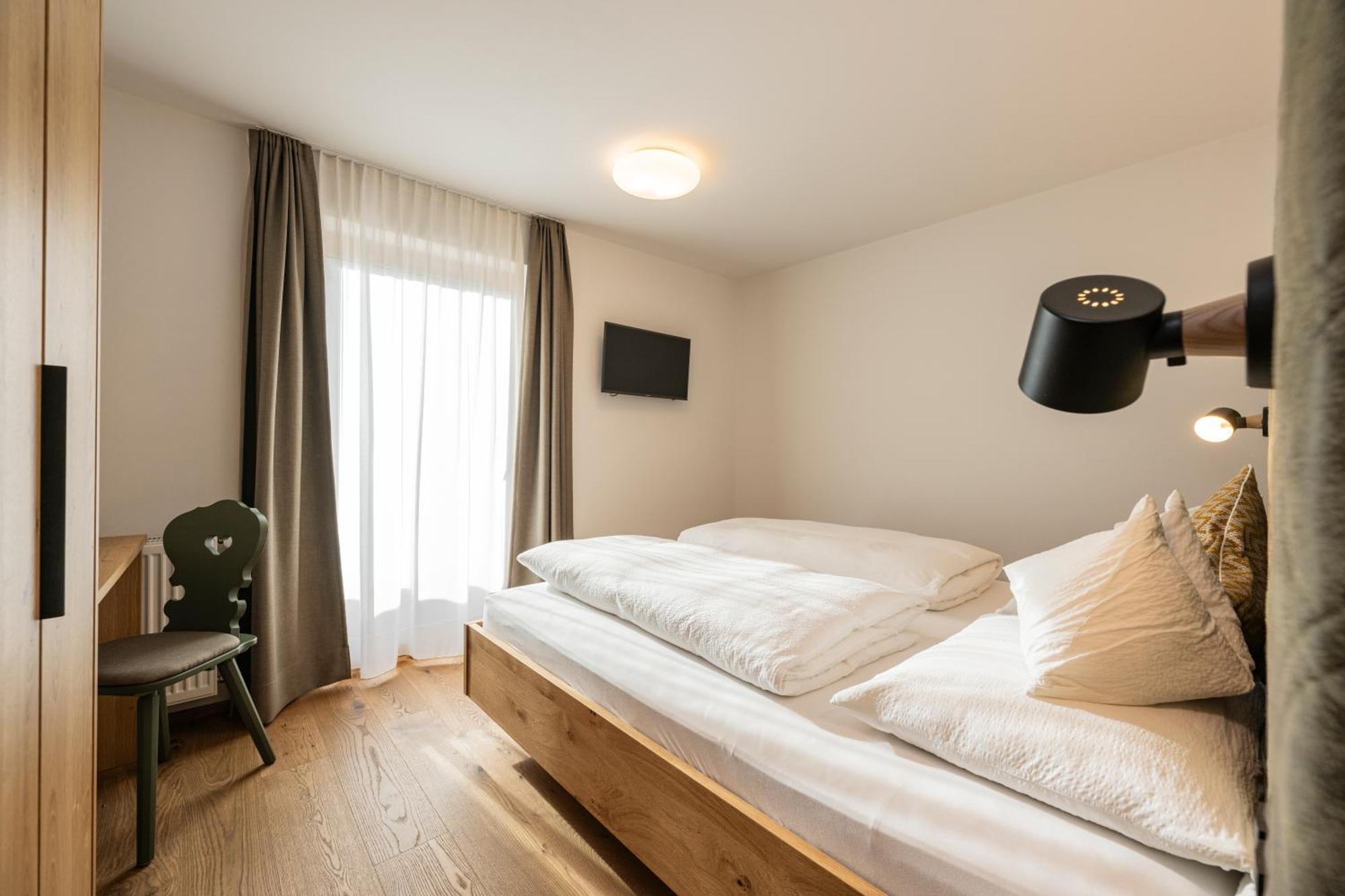 Gasthof Albergo Dolomiten Braies  Εξωτερικό φωτογραφία